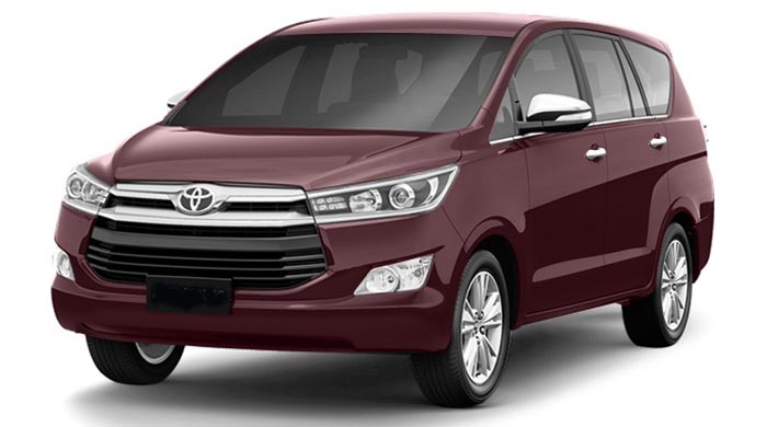 toyota innova on rent jodhpur